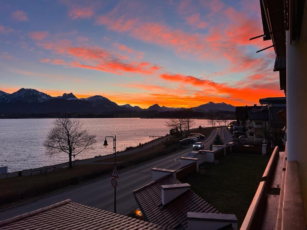 Hotel Fischer Am See Фюссен Экстерьер фото