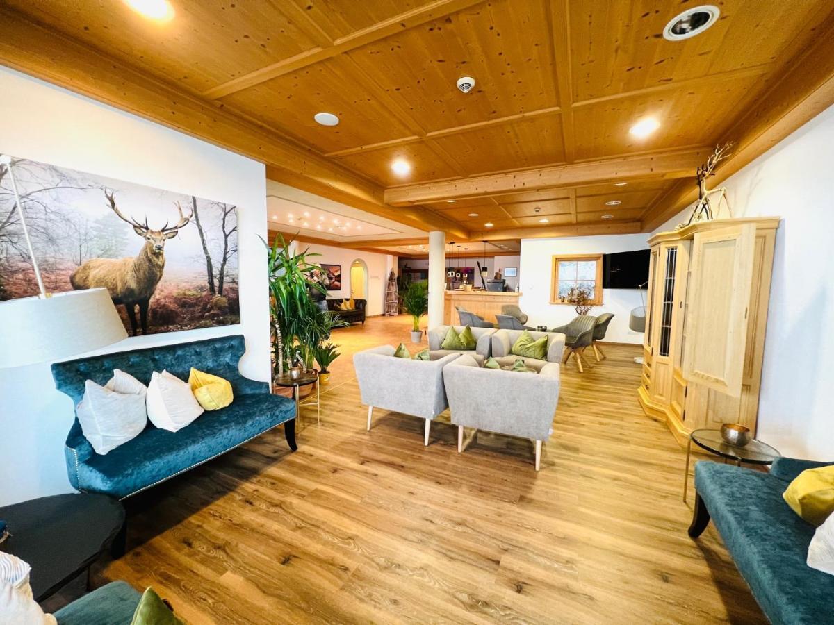 Hotel Fischer Am See Фюссен Экстерьер фото