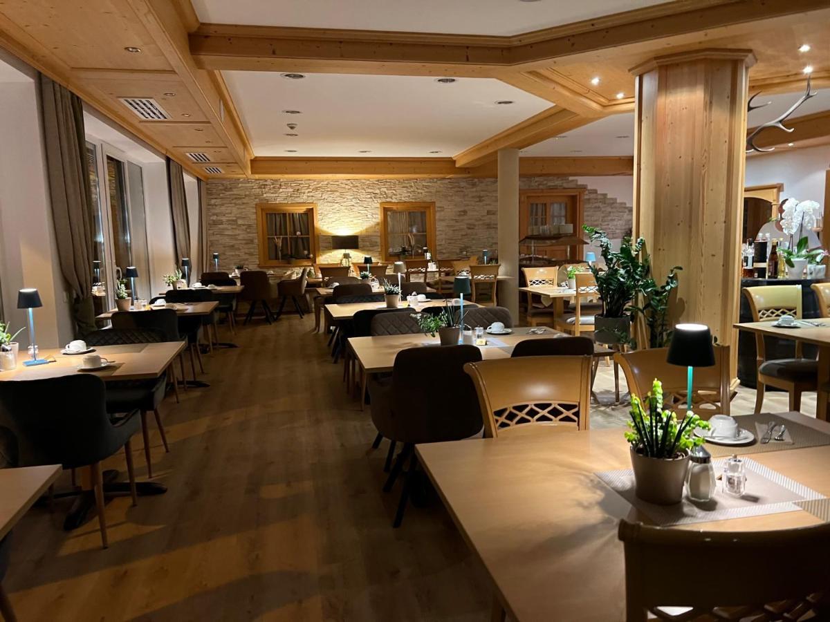 Hotel Fischer Am See Фюссен Экстерьер фото