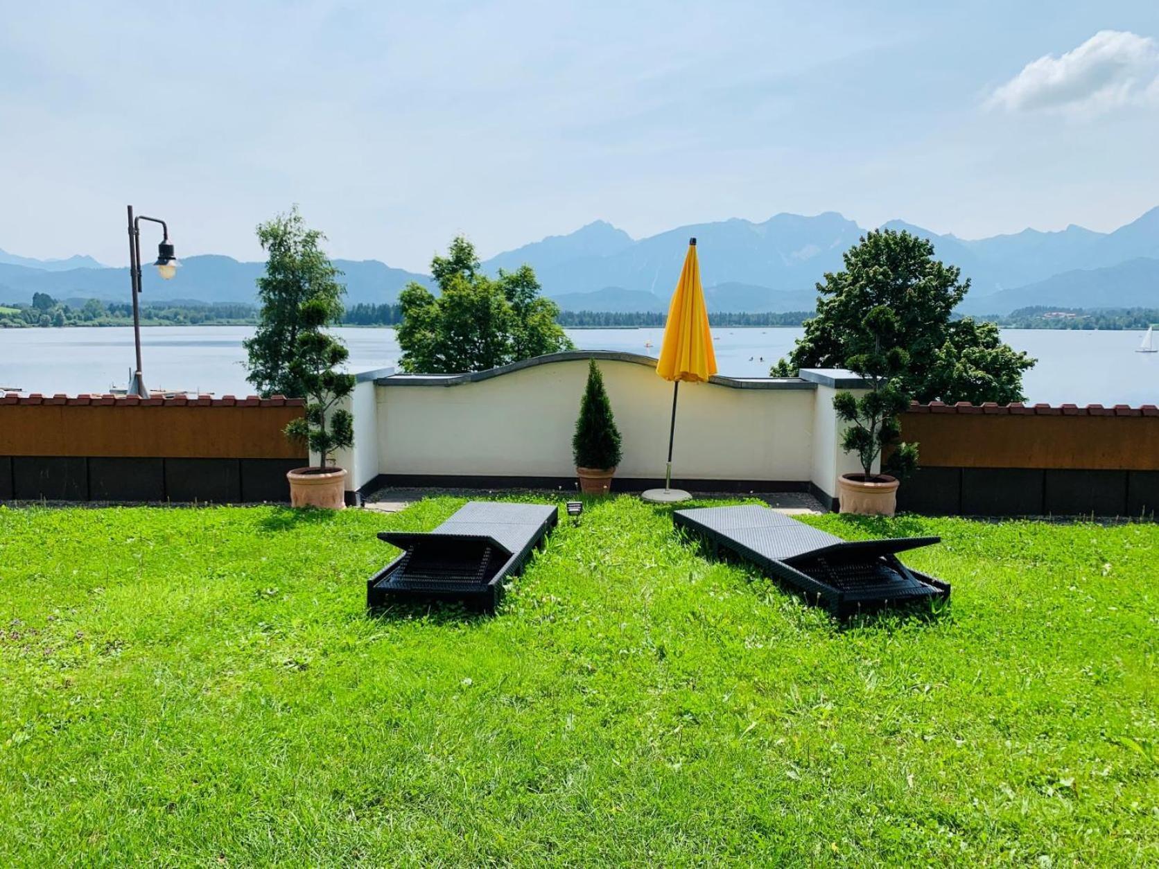 Hotel Fischer Am See Фюссен Экстерьер фото